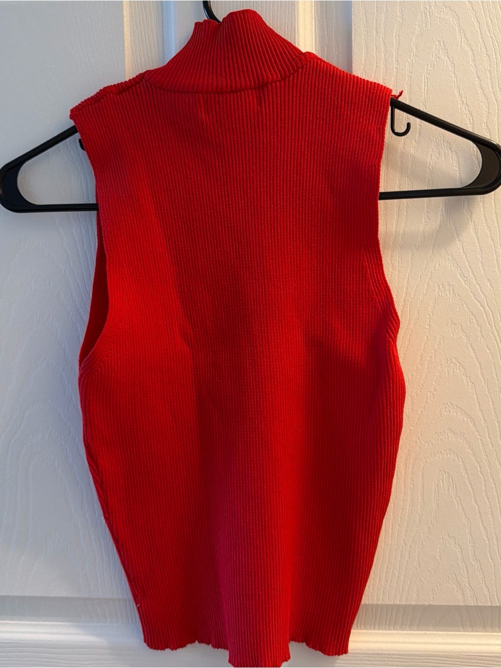 Red Sleeveless Ribbed Mock Neck Top - Picture 2 of 3